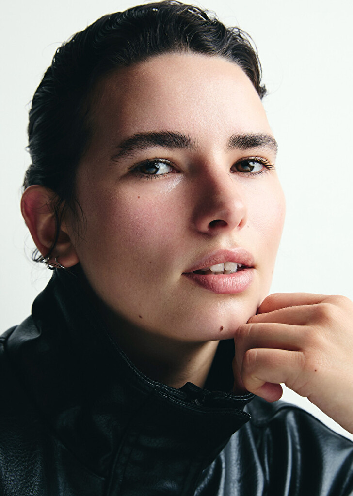 Dellan Hitchens | Women | Select Stockholm | Select Model Management