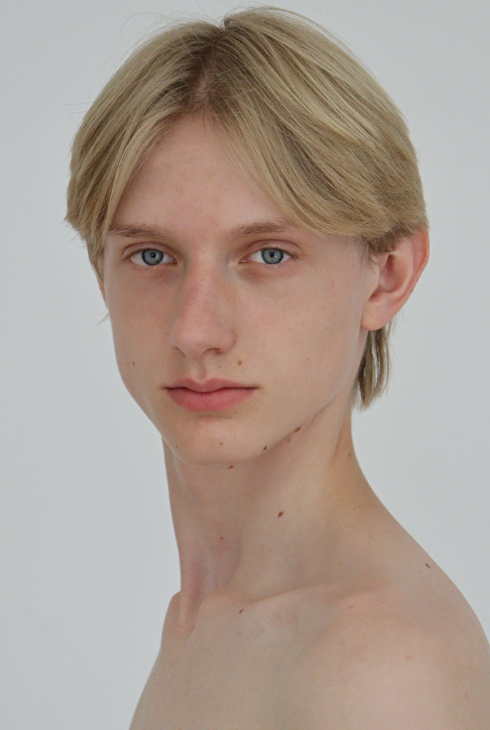JAMIE SCHIEK | Men | Select Paris | Select Model Management