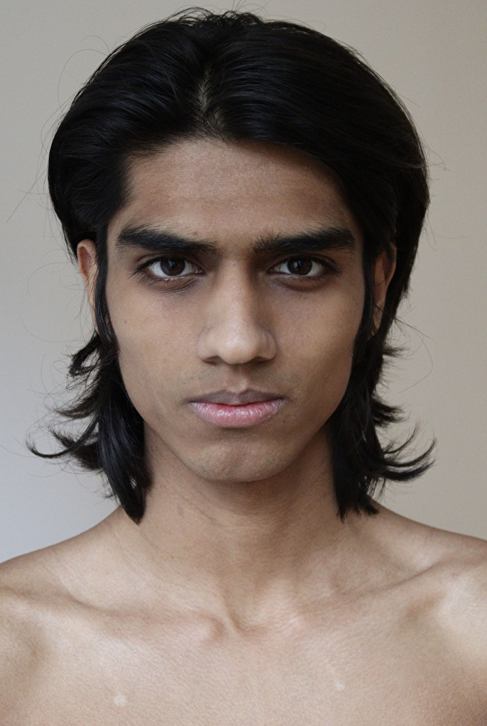 ATIF NAVEED | Select Paris | Select Model Management