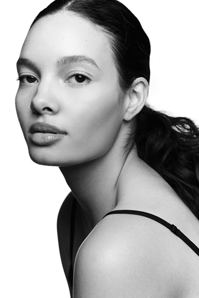 Demi van Nijendaal | Women | Modellink