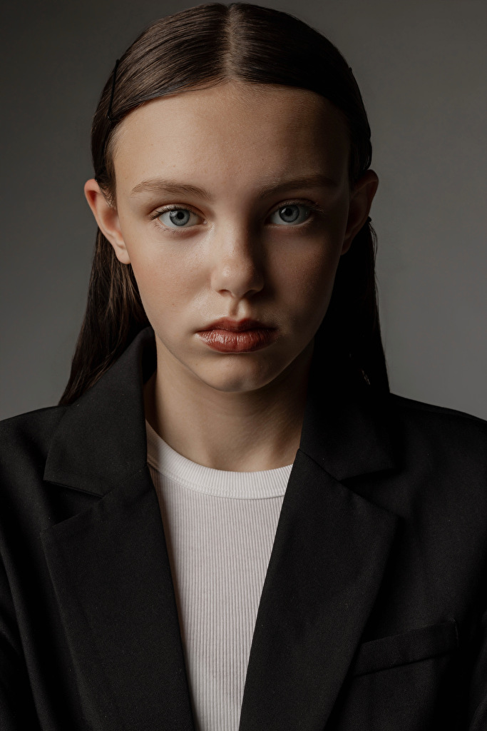 Logan Burton | Select Chicago | Select Model Management