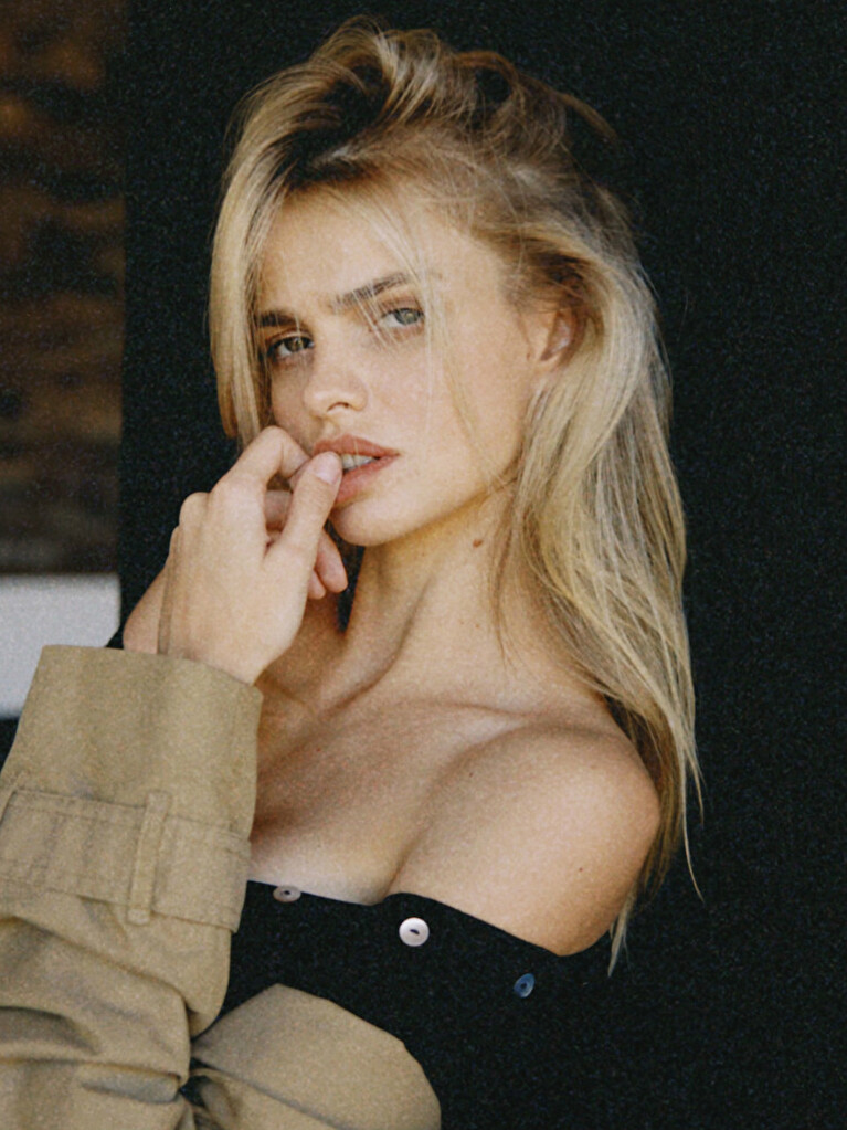Dasha Khlystun | Modellink