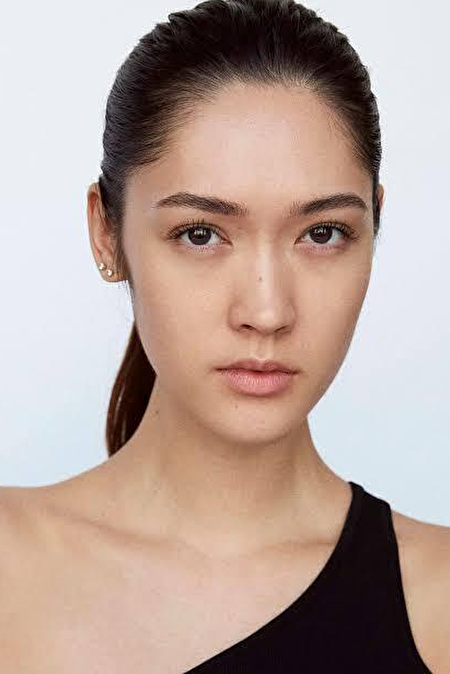 Aimee Cheng-Bradshaw | Select Paris | Select Model Management